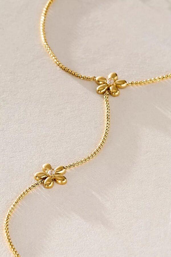 3D Flower Hand Chain product photo 2 | Glossy.pk Pakistan