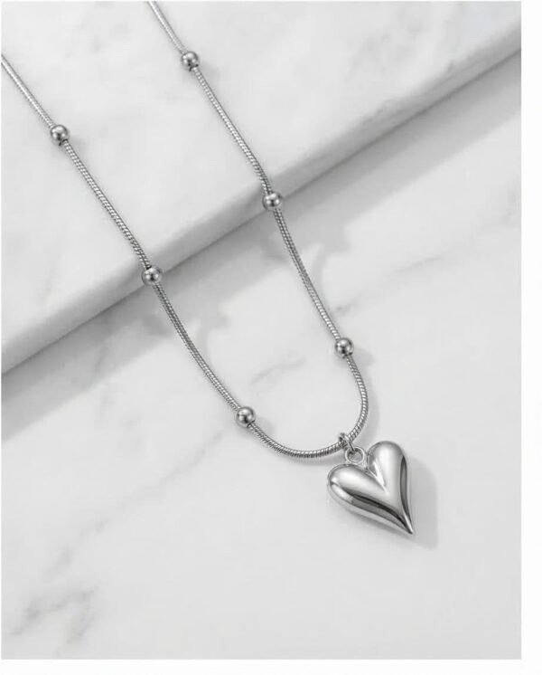 Silver Heart necklace anti-tarnish jewellery from Glossy.pk, Lahore