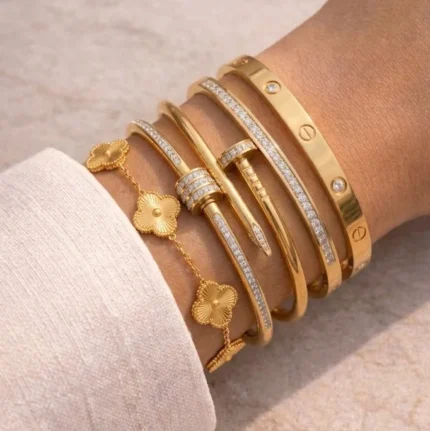 5pcs Hand cuff and Bracelet Combo