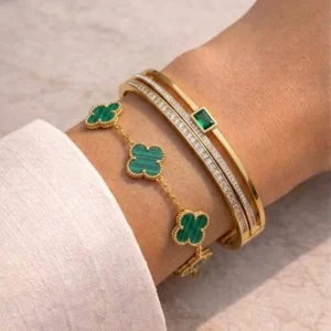 2pc Trendy Hand Set