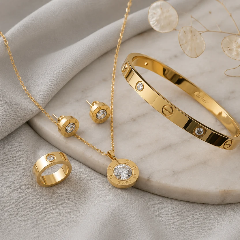 rn-image_picker_lib_temp_9d154d0f-0ba2-4369-ac4f-2a646a14e113 4pc Trendy Cartier Set - Image 1