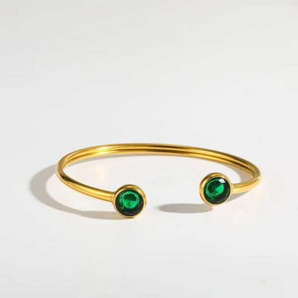 Adjustable Stone Handcuff